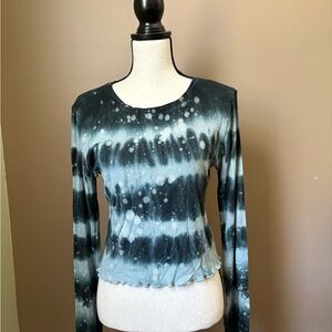 Wild Fable Black and Blue Gray Patterned Long Sleeve Top